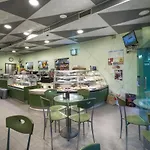 Weaa Ξενοδοχείο 2*