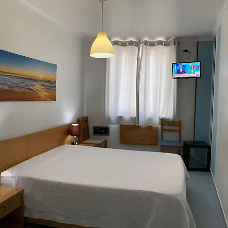 Weaa Hotel